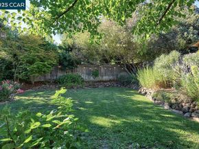 235 Appalachian Dr, Martinez CA 94553