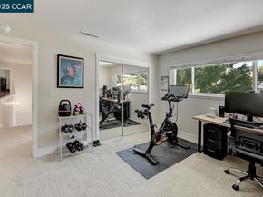 235 Appalachian Dr, Martinez CA 94553
