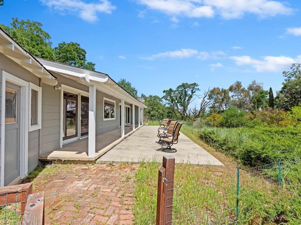 1810 Meadow Lane, Walnut Creek CA 94595