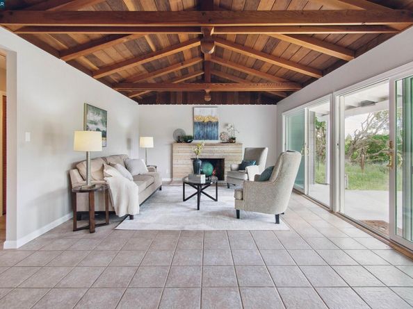 1810 Meadow Lane, Walnut Creek CA 94595