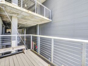 311 Oak St 523, Oakland CA 94607