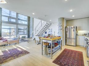 311 Oak St 523, Oakland CA 94607