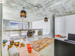 311 Oak St 523, Oakland CA 94607