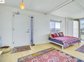 311 Oak St 523, Oakland CA 94607