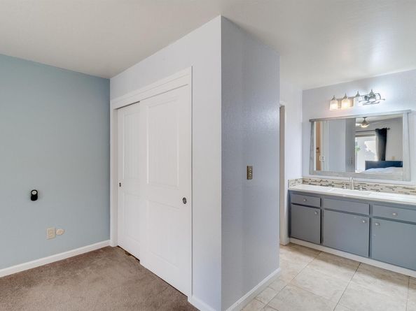 943 Coral Ridge Cir, Rodeo CA 94572