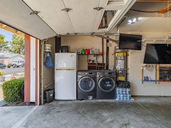 943 Coral Ridge Cir, Rodeo CA 94572
