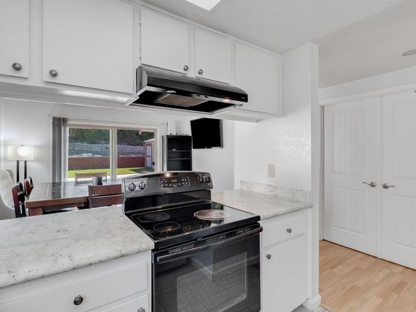 943 Coral Ridge Cir, Rodeo CA 94572