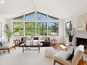 151 La Espiral, Orinda CA 94563