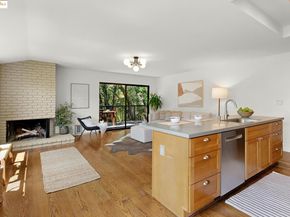 151 La Espiral, Orinda CA 94563