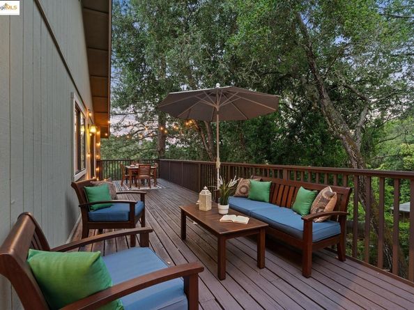 151 La Espiral, Orinda CA 94563