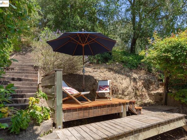 151 La Espiral, Orinda CA 94563