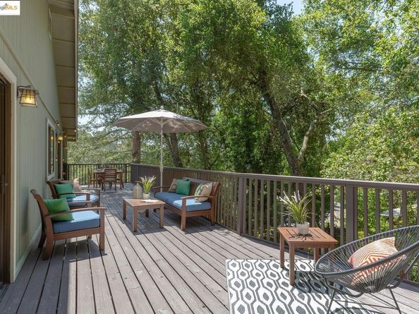 151 La Espiral, Orinda CA 94563