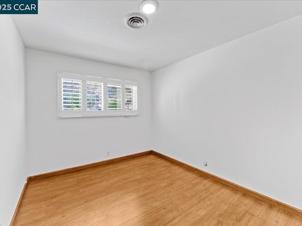 1566 Mann Dr, Pinole CA 94564
