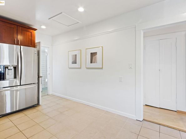 1700 64Th Ave, Oakland CA 94621
