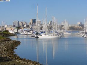937 Independence Dr, Alameda CA 94501