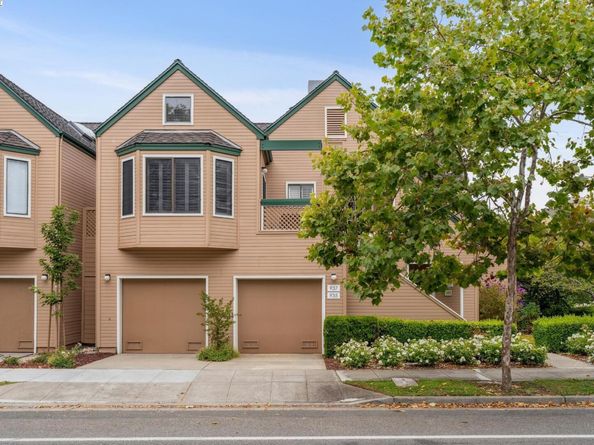 937 Independence Dr, Alameda CA 94501
