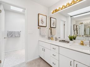 937 Independence Dr, Alameda CA 94501