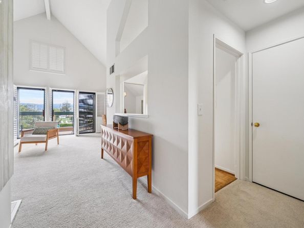 937 Independence Dr, Alameda CA 94501