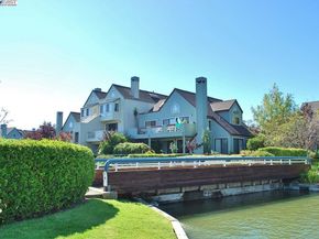 937 Independence Dr, Alameda CA 94501
