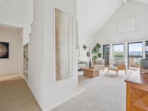 937 Independence Dr, Alameda CA 94501