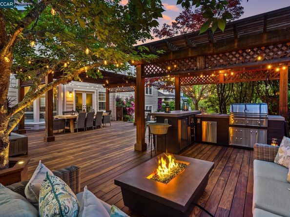 3 Shadewell Ct, Danville CA 94506