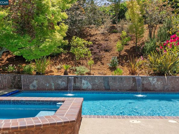 3 Shadewell Ct, Danville CA 94506