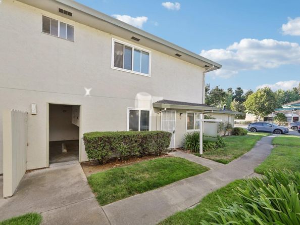 34717 Alvarado Niles Rd 3, Union City CA 94587