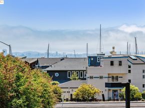 1300 Quarry Ct 115, Richmond CA 94801