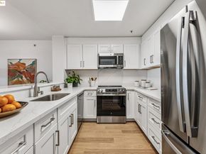 1300 Quarry Ct 115, Richmond CA 94801