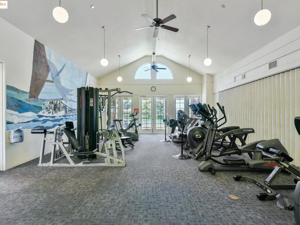 1300 Quarry Ct 115, Richmond CA 94801