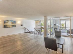 965 Shorepoint Ct #200, Alameda CA 94501