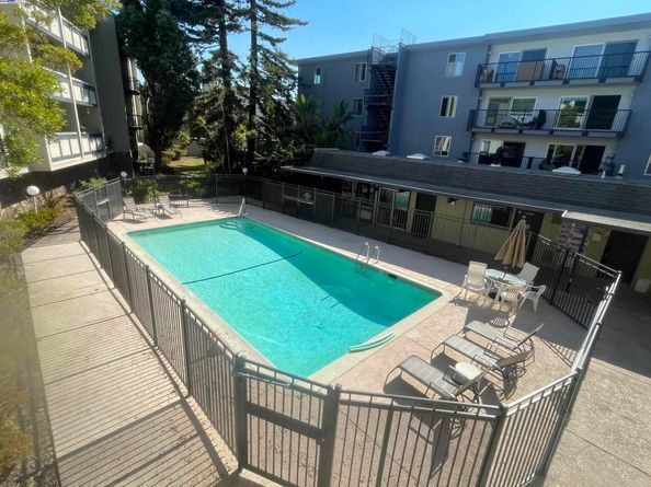 965 Shorepoint Ct #200, Alameda CA 94501