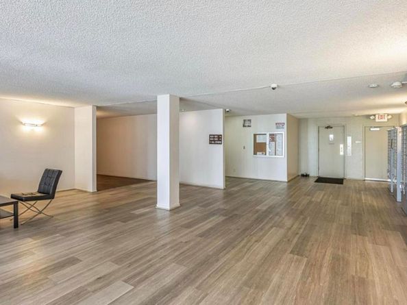 965 Shorepoint Ct #200, Alameda CA 94501