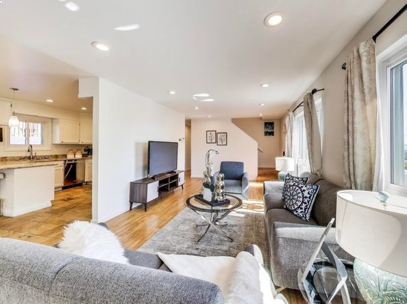 16660 Winding Blvd, San Leandro CA 94578
