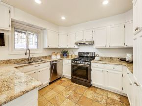 16660 Winding Blvd, San Leandro CA 94578