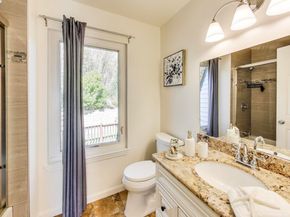 16660 Winding Blvd, San Leandro CA 94578