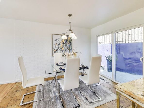 16660 Winding Blvd, San Leandro CA 94578