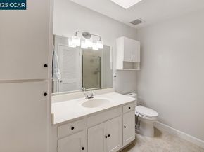 1427 Rockledge 5, Walnut Creek CA 94595