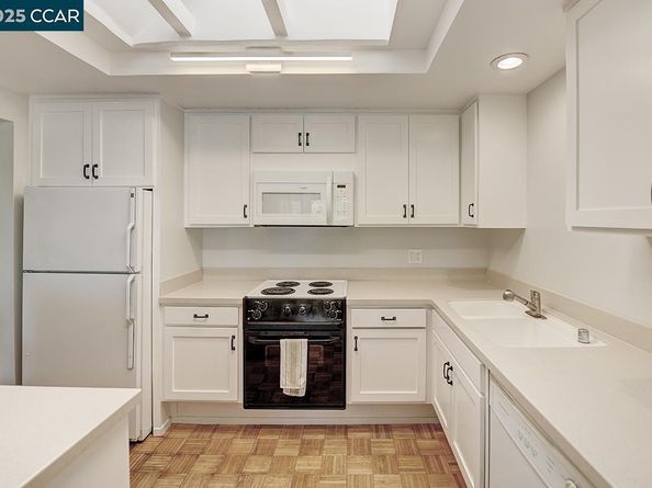 1427 Rockledge 5, Walnut Creek CA 94595