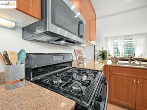 5855 Horton St 715, Emeryville CA 94608