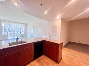 5855 Horton St 715, Emeryville CA 94608