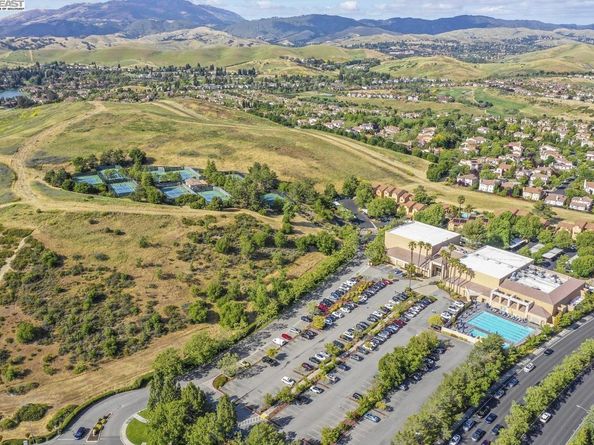 2030 Canyon Woods Drive F, San Ramon CA 94583