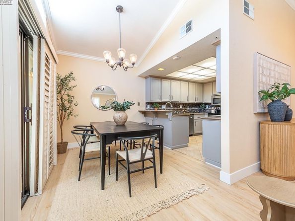 33036 Soquel St, Union City CA 94587