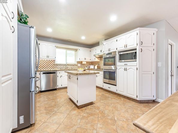 4732 Loretta Way, Union City CA 94587