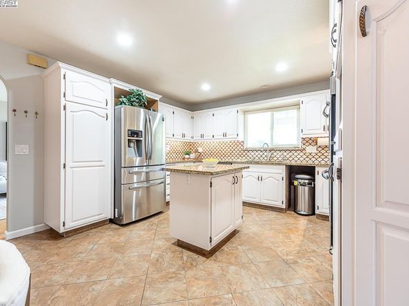 4732 Loretta Way, Union City CA 94587