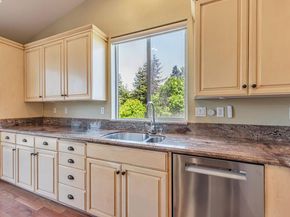 2578 Ridge Crest Ct., Castro Valley CA 94546