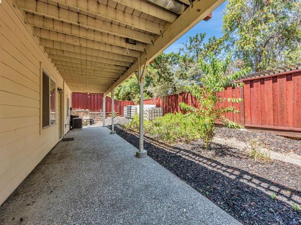 2578 Ridge Crest Ct., Castro Valley CA 94546