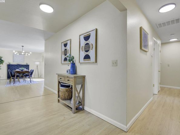 4022 Wilson Ln, Concord CA 94521