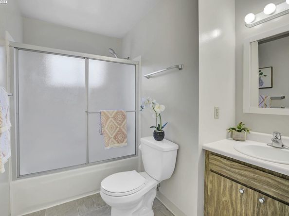 4022 Wilson Ln, Concord CA 94521