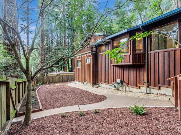 325 Ridge Drive, Boulder Creek CA 95006